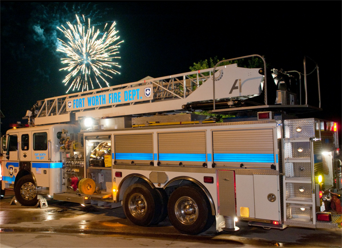 CITY NEWS fort worths fourth fireworks cancel.jpg