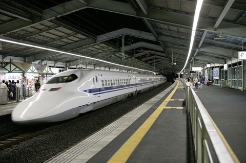 a high-speed rail train car