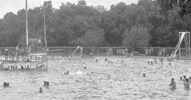 Slide and island in the Forest Park pool