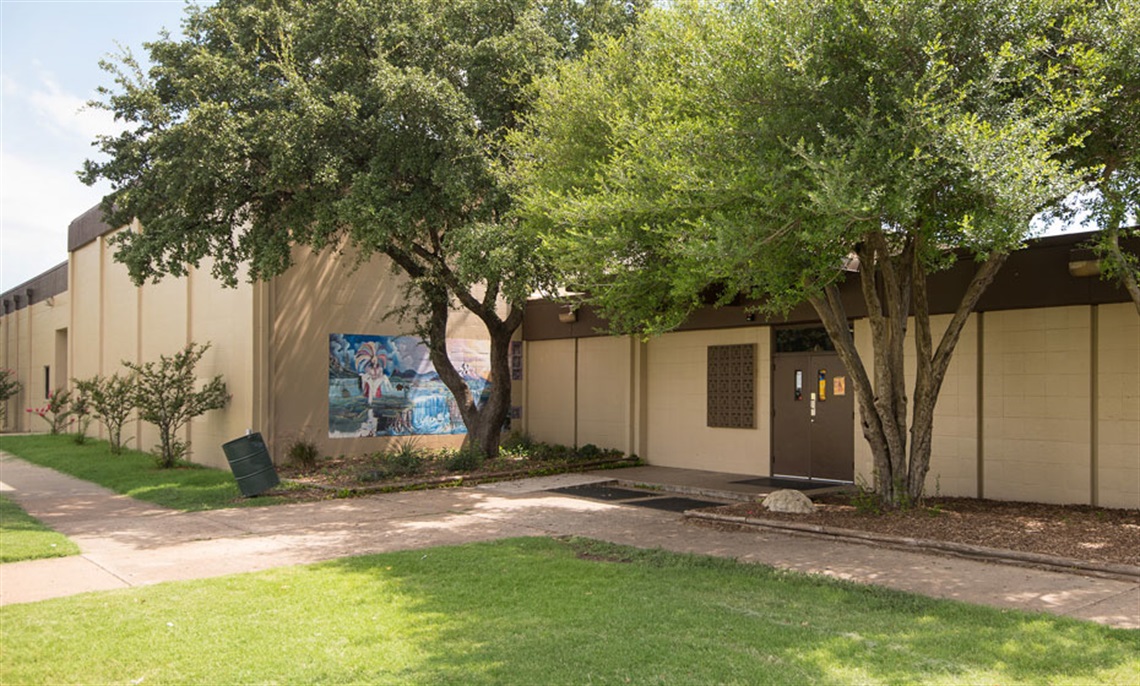 diamondhillcc.jpg