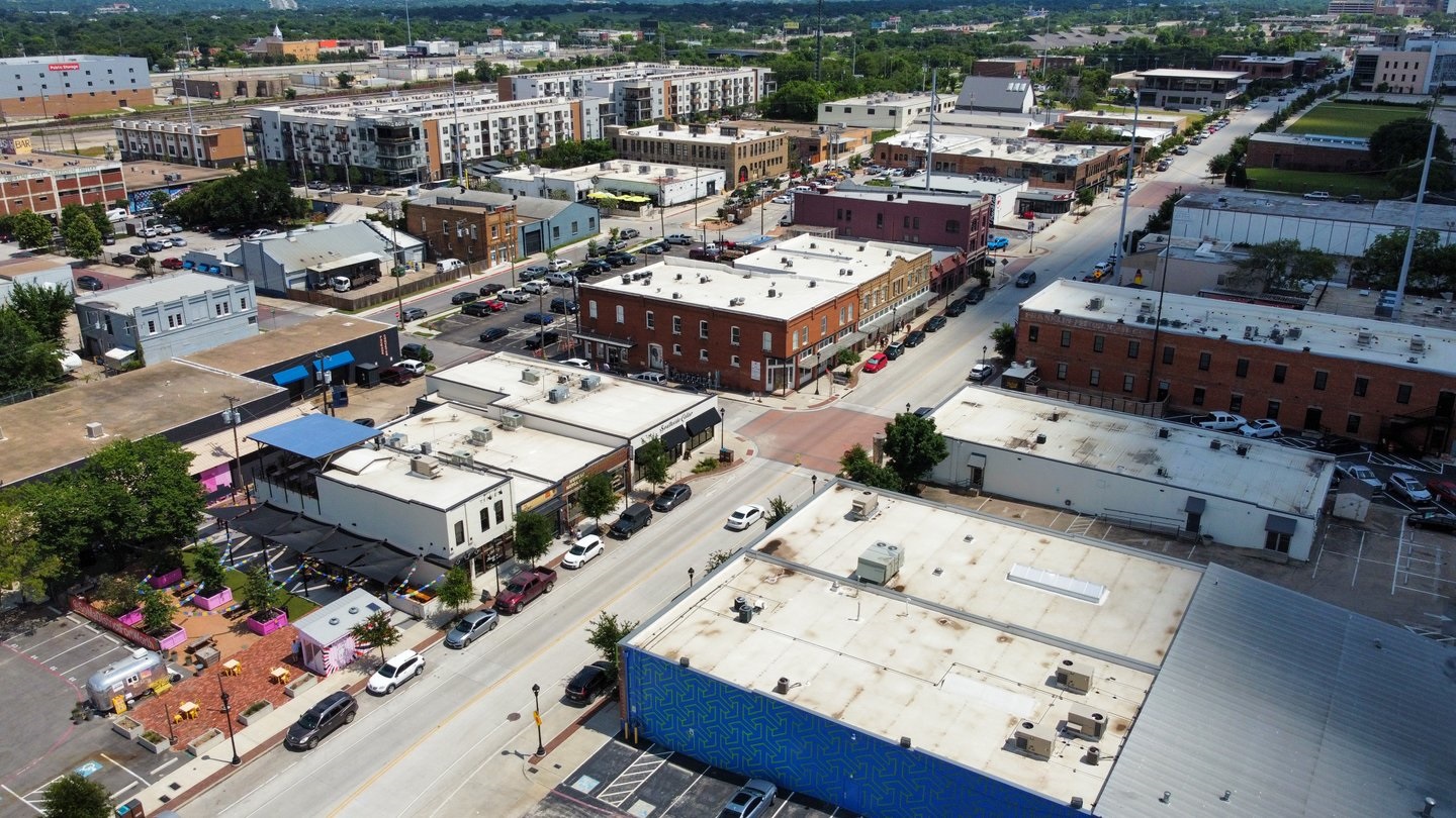 South-Main-2-Austin-James-Visit-FW.jpg