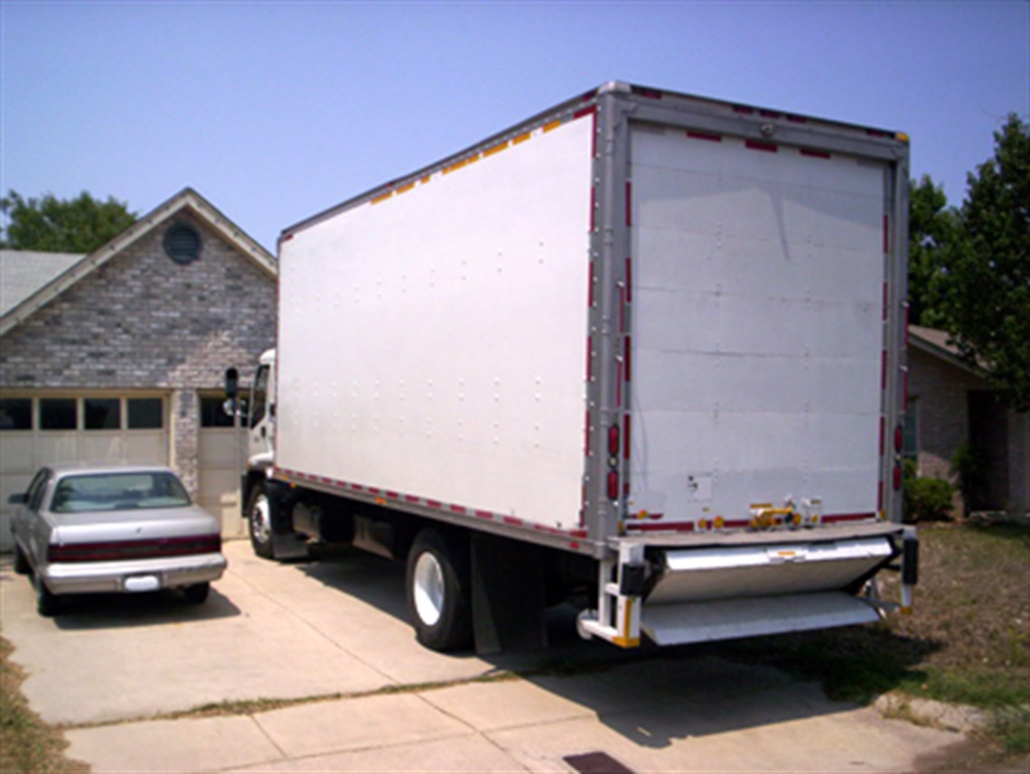 oversized-veh-panel-truck.jpg