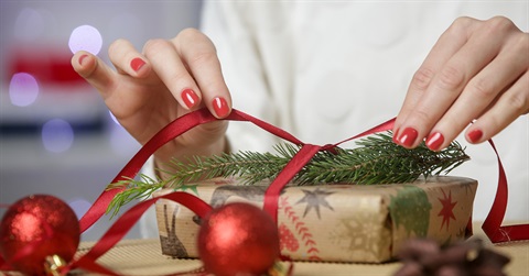 gift-wrapping.jpg