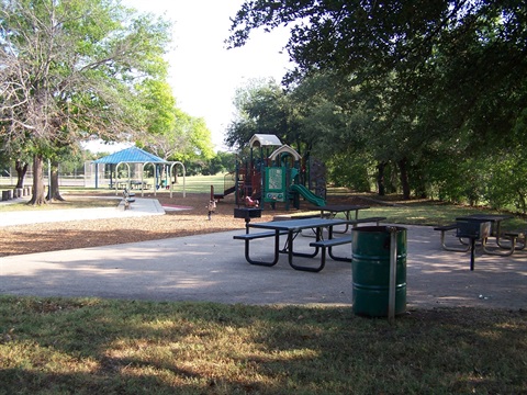Tadlock Pocket Park picnic area and playground