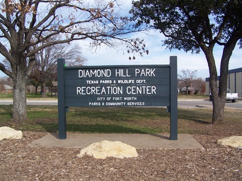 Diamond Hill Park Sign