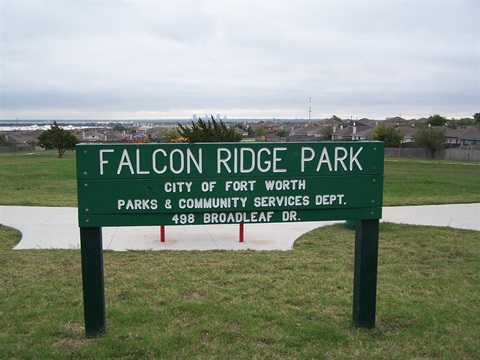 Falcon_Ridge_Sign