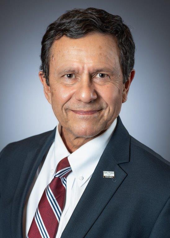 Headshot of Richard Zavala