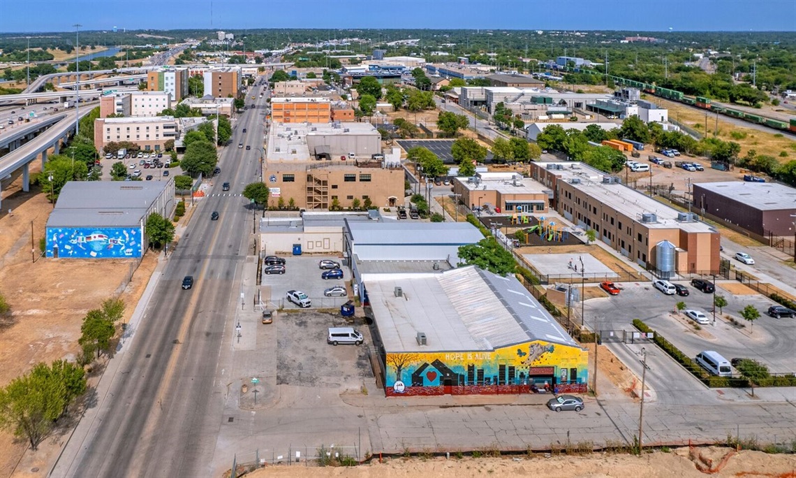 1200-E-Lancaster-Ave-Fort-Worth-TX-Wide-Aerial-19-LargeHighDefinition2.jpg