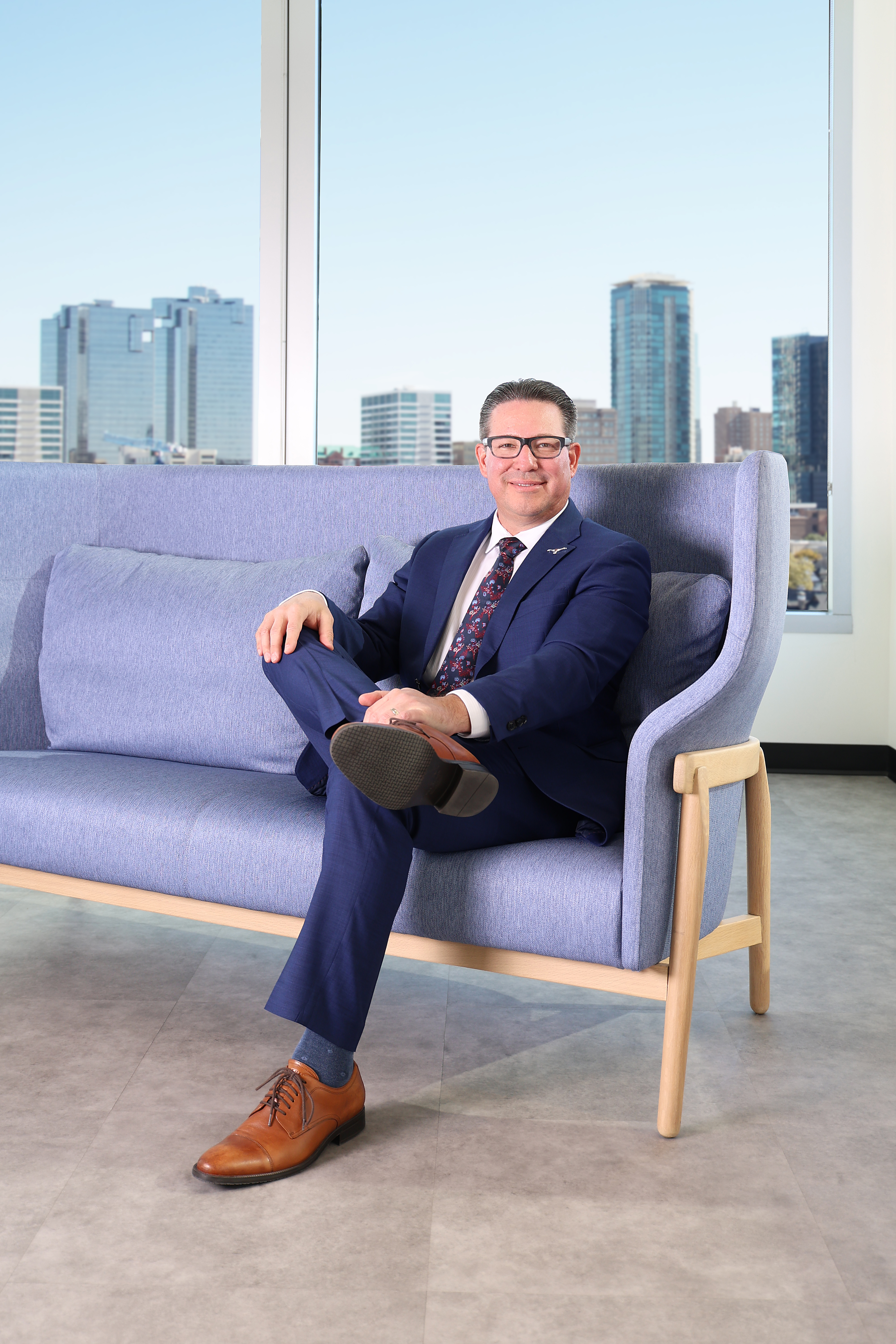 headshot of bobby lee assistant director